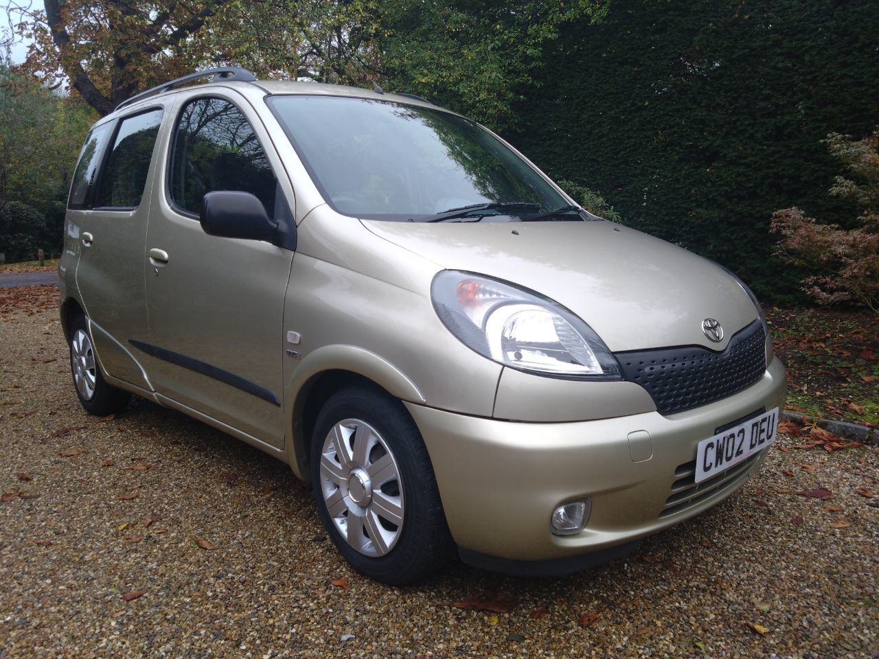 2002 Toyota Yaris Verso